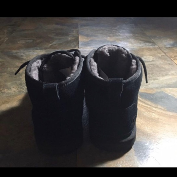 Black man uggs (PRICE IS NEGOTIABLE) - Picture 3 of 3